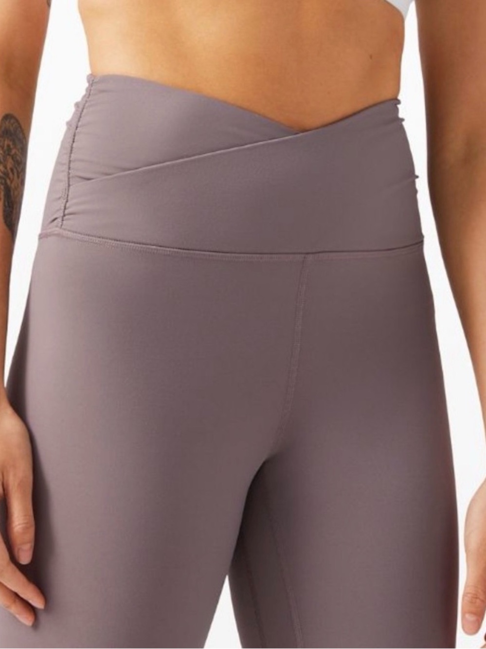 Lululemon high rise align pant with cross waist (mauve size 6)